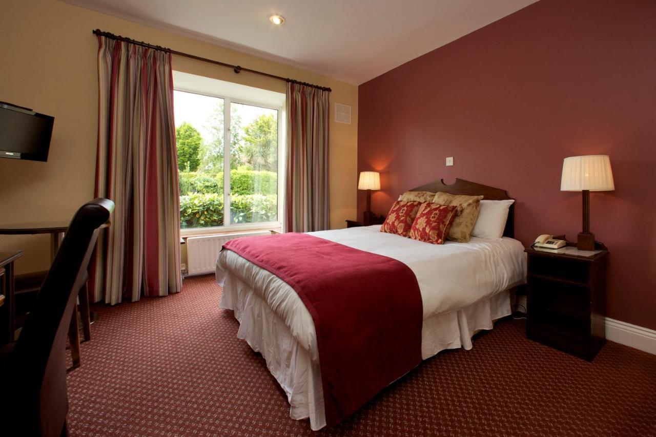 Glenwood House Hotel คาร์ริกาไลน์ ภายนอก รูปภาพ